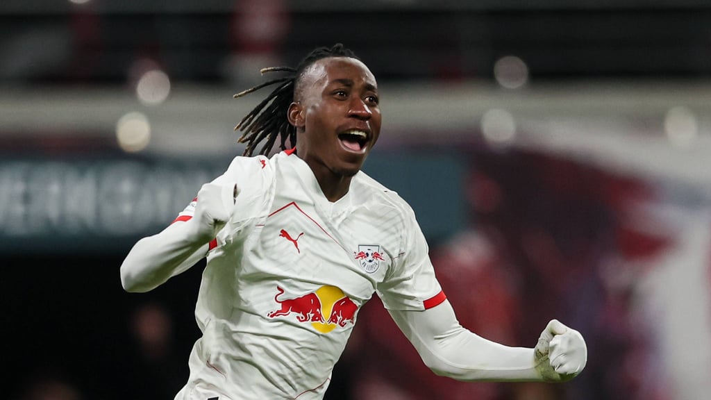 Yan Diomande nach seinem Tor gegen den VfL Wolfsburg.