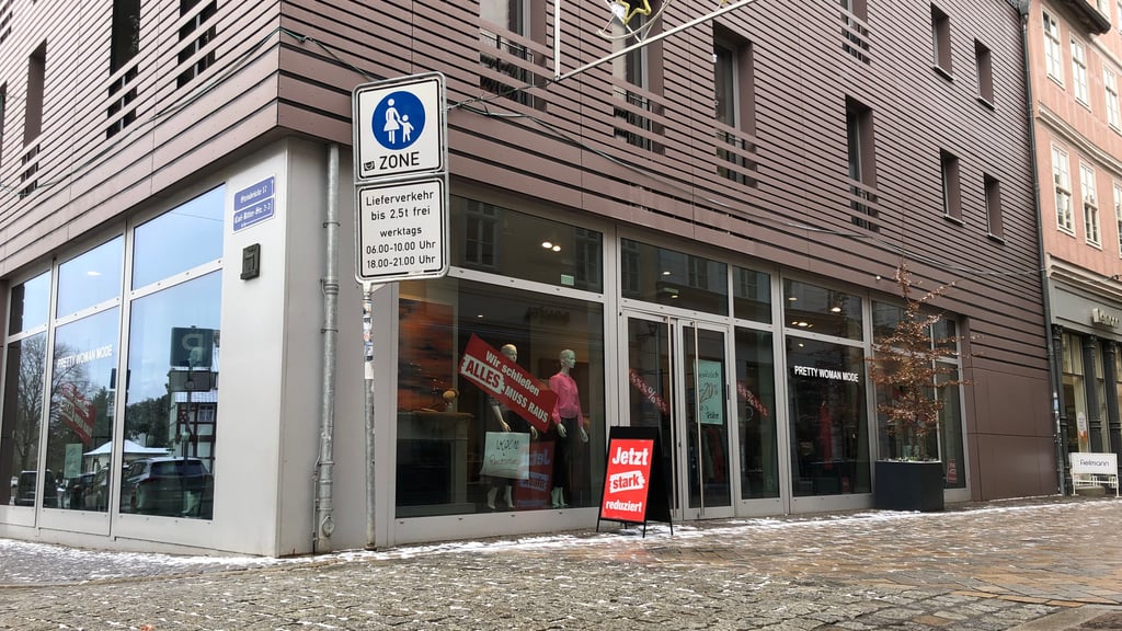 In wenigen Tagen wird das Modegeschäft an der Ecke Steinbrücke/Carl-Ritter-Straße in Quedlinburg geschlossen. Hier entsteht ein ganz neuer Store.
