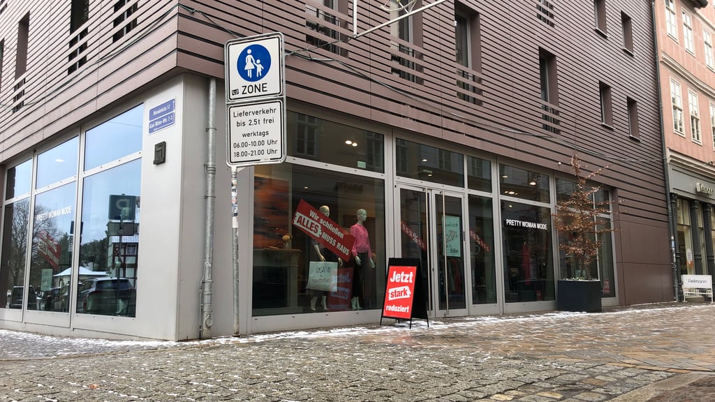 In wenigen Tagen wird das Modegeschäft an der Ecke Steinbrücke/Carl-Ritter-Straße in Quedlinburg geschlossen. Hier entsteht ein ganz neuer Store.