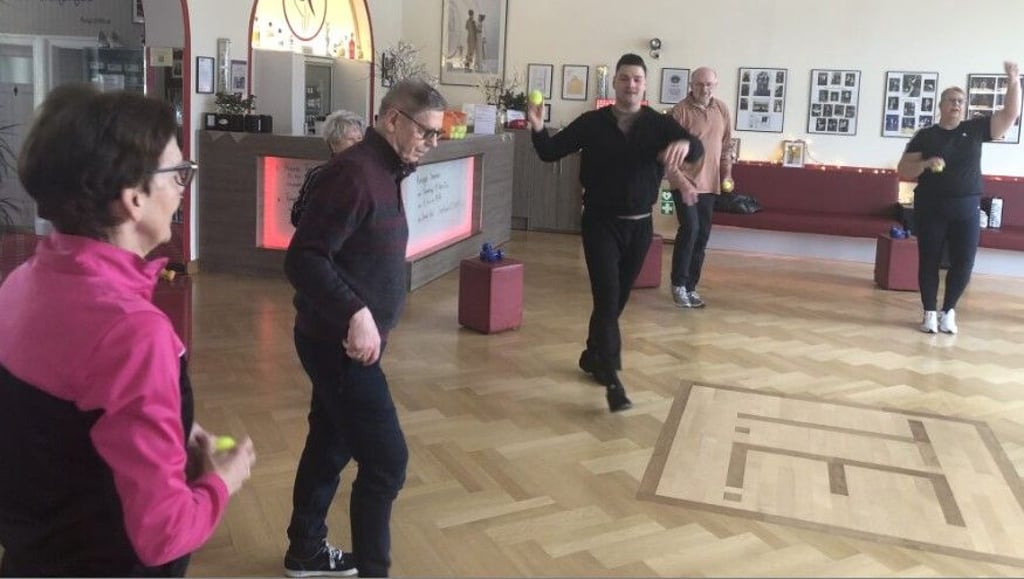 Marcus Eichelmann setzt auf "Physio Dance Fit", um die Gesundheit von Senioren zu erhalten.