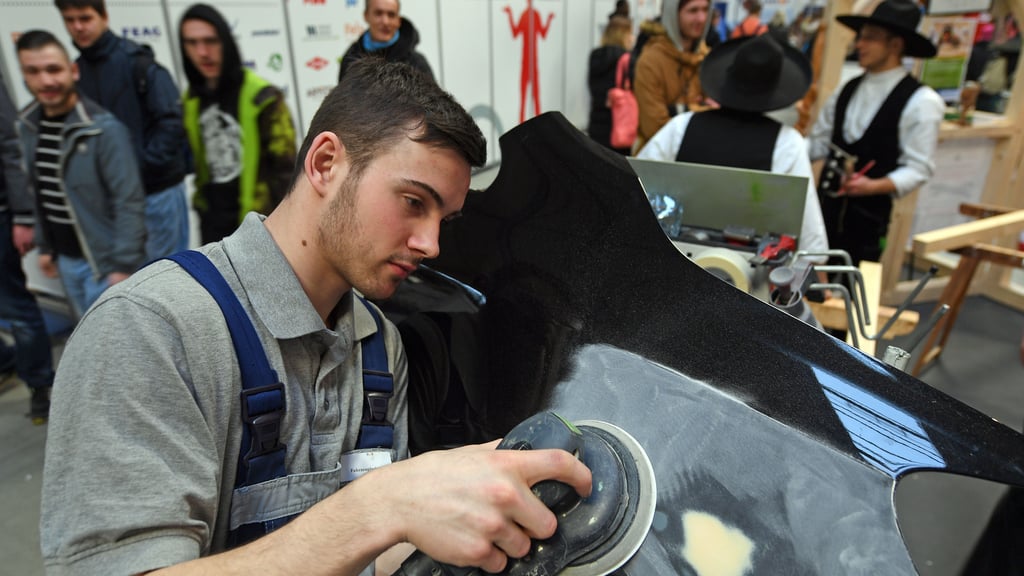 LIVEZEIT mit Chris wird den Zuschauern am Freitag einen Überblick über die Messe "Chance" in Halle geben.