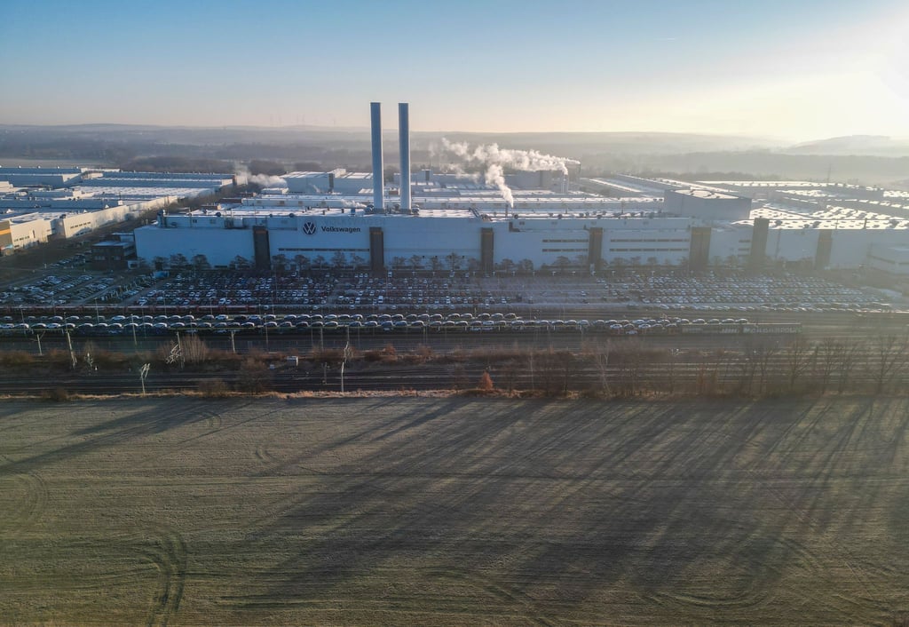 Die Elektromobilität spielt eine wichtige Rolle für die Autobauer in Ostdeutschland.