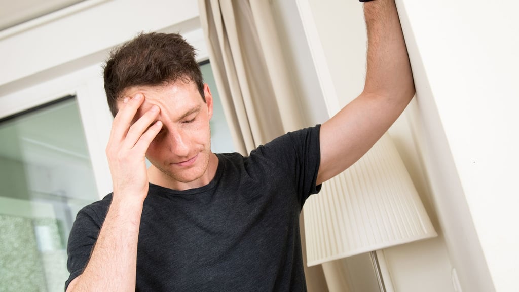 Die „Gehirn-Software“ ist kurz gestört: Typisch für eine Gehirnerschütterung sind Bewusstseinsstörungen, etwa Benommenheit.