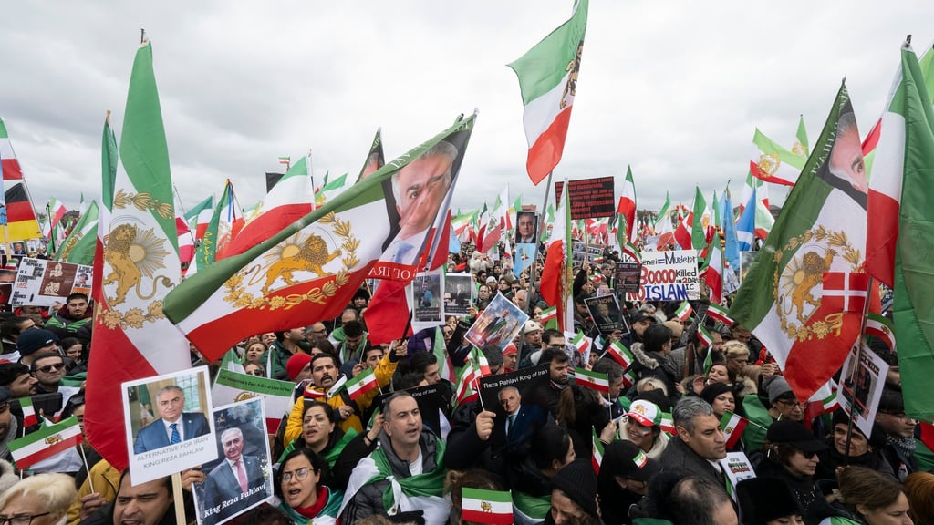 Eine Demonstration gegen Irans Führung in München sorgt für Spannungen. (Archivbild)