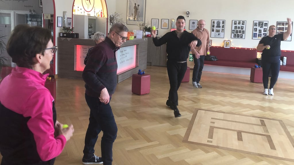 Marcus Eichelmann setzt auf „Physio Dance Fit“, um die Gesundheit von Senioren zu erhalten. 