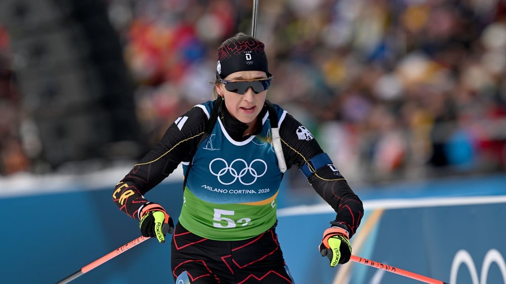 Franziska Preuß musste den nächsten Rückschlag am Schießstand hinnehmen.