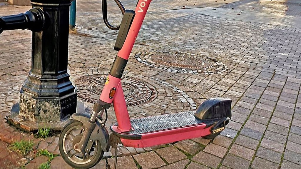 So einen  E-Scooter kaufte der Angeklagte, obwohl er wusste, dass er gestohlen war. Deswegen stand der Mann vor Gericht.