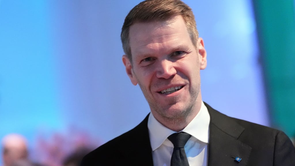 Schlägt eine TV-Konferenz für die Frauen-Bundesliga vor: HSV-Vorstand Eric Huwer (Archivbild)