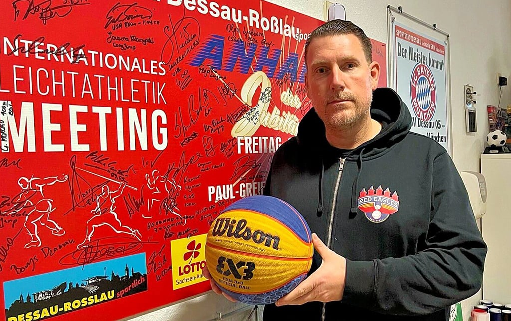 Dennis Haack richtet zusammen mit Anhalt Sport das erste 3x3 Basketball-Turnier der Region aus.