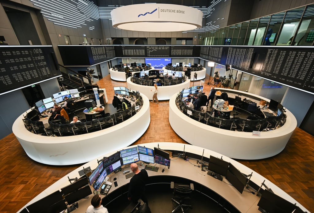 Handelsraum der Frankfurter Börse: Die Dividenden für Aktionäre dürften dieses Jahr steigen (Archivbild)