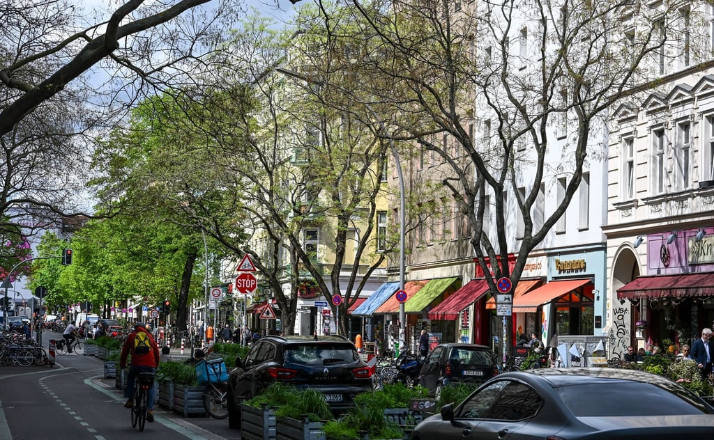 Die Umgestaltung der Bergmannstraße in Berlin-Kreuzberg sollte den Autoverkehr reduzieren und für mehr Lebensqualität sorgen. (Archivbild)