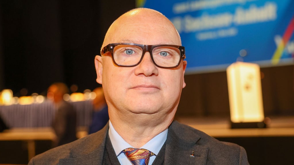 Auch seine Wohnadresse soll von einem Dienstrechner aus abgefragt worden sein: Sachsen-Anhalts AfD-Vize Oliver Kirchner