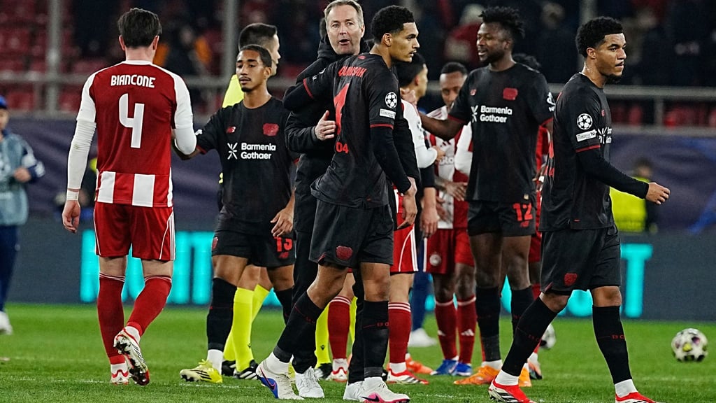 Ergebnis gedreht: Vier Wochen nach dem 0:2 bei Olympiakos Piräus siegte Bayer Leverkusen nun 2:0.