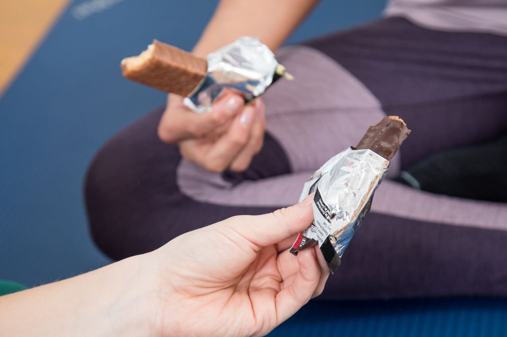 Genuss mit Vorsicht: Trotz zugesetzter Nährstoffe bleiben funktionelle Süßigkeiten kalorienreich und unausgewogen.