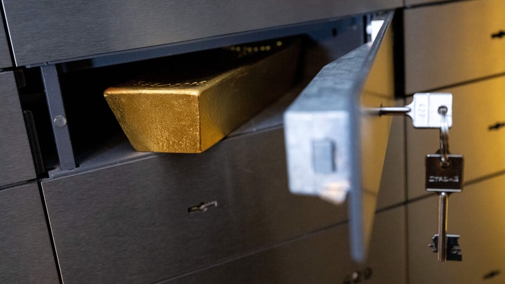 Nach Einbrüchen wächst die Unsicherheit: Wie sicher sind Wertsachen bei der Bank? (Symbolbild)