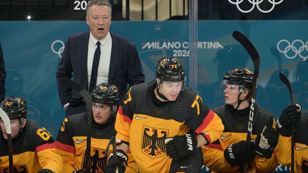 Bundestrainer Harold Kreis (M) lag mit einigen Entscheidungen daneben.