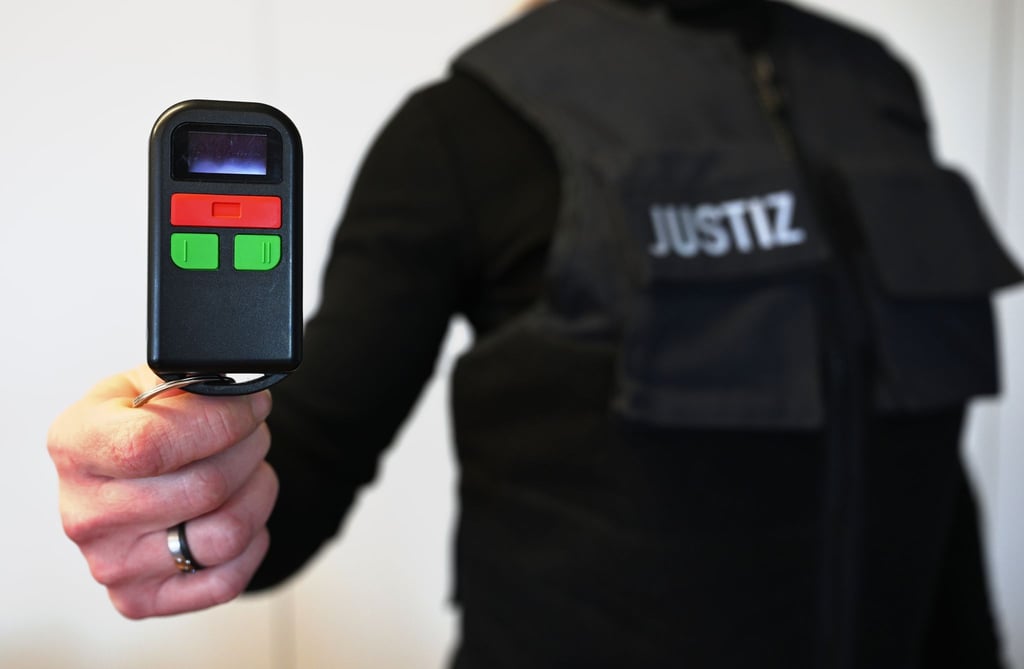 Voraussichtlich ab März sind über die Notrufpager der Gerichtsvollzieher auch Tonaufnahmen möglich.