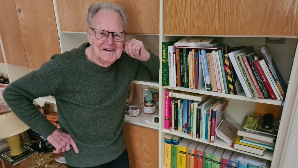 Täve Schur in seinem Haus in  Heyrothsberge.