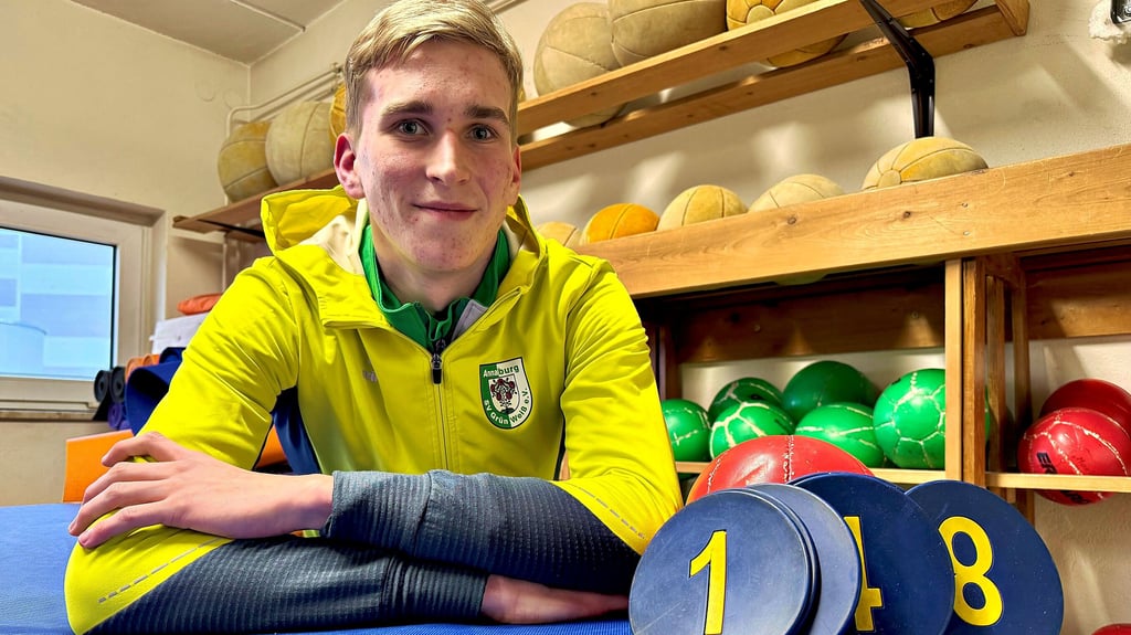 Felix Hinze möchte am Samstag in das  Dreisprung-Finale der Deutschen Meisterschaften einziehen.  Dafür  ist im Vorkampf  mindestens Platz  acht nötig.   