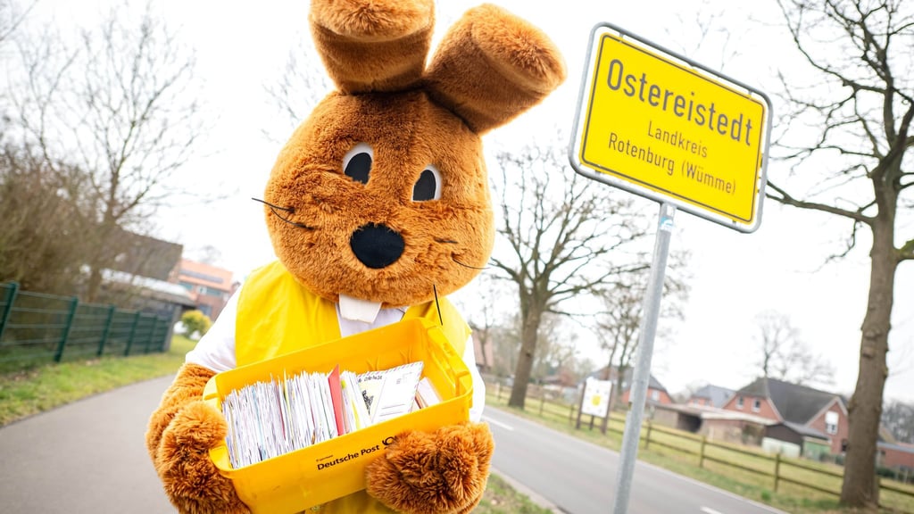 Ab Montag freut sich der Osterhase auf Briefe aus aller Welt. (Archivbild)