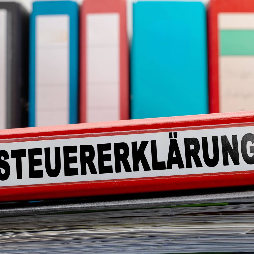 Die Finanzämter in Sachsen-Anhalt brauchten 2025 durchschnittlich 50,4 Tage, um Steuererklärungen zu bearbeiten.