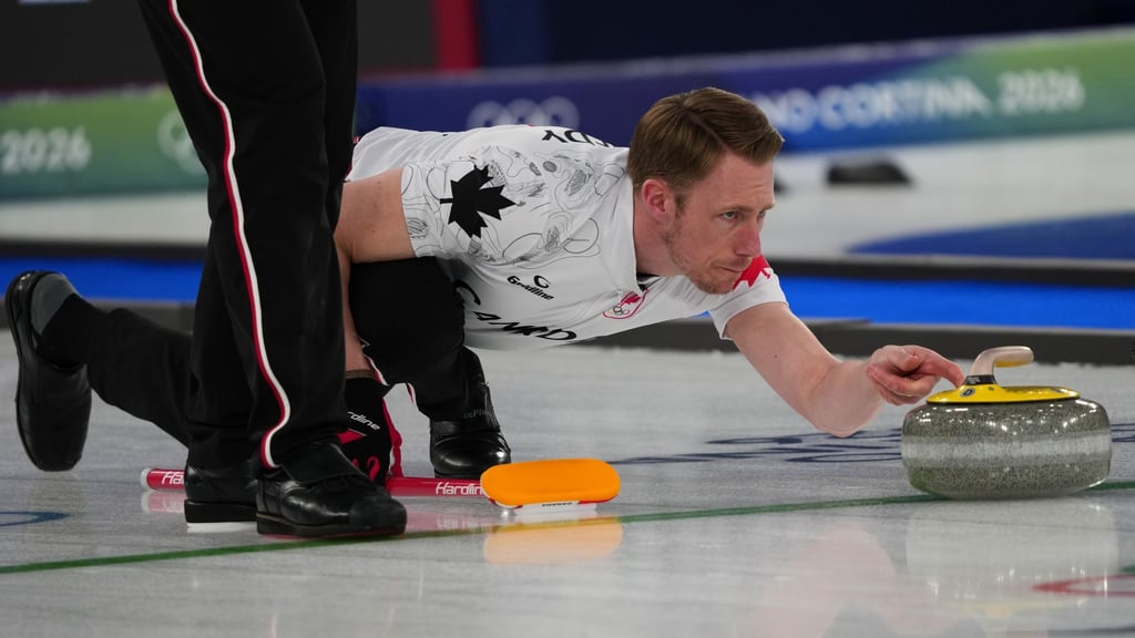 Erst Schlagzeilen, dann Gold: Kanadas Marc Kennedy stand während des Curling-Turniers wegen Schummelvorwürfen im Fokus.