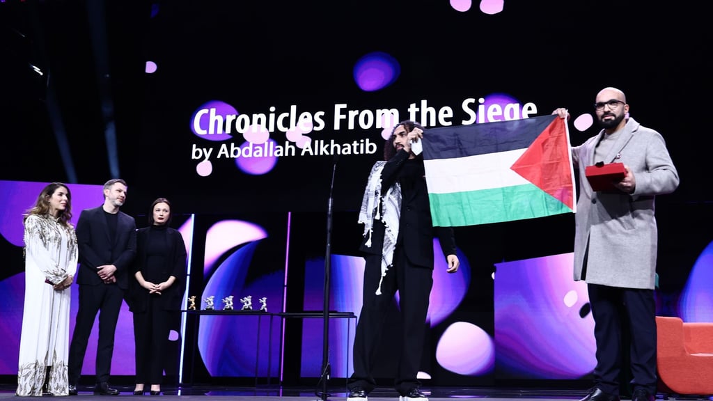 Das Team des Films „Chronicles From the Siege“.