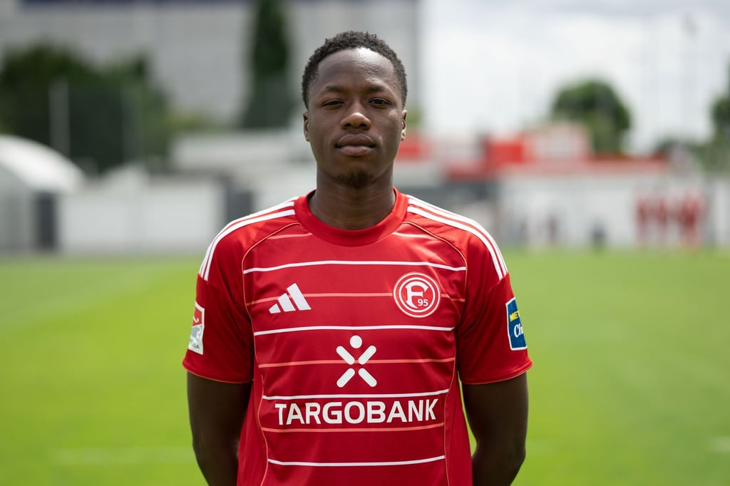 King Manu erzielte für Cottbus den Ausgleich in Aue. (Archivbild)