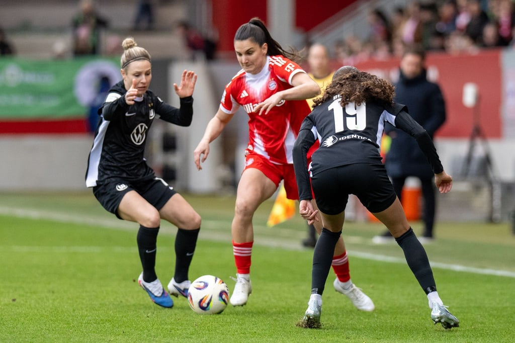Jovana Damnjanovic (M) war maßgeblich für den Bayern-Sieg verantwortlich.