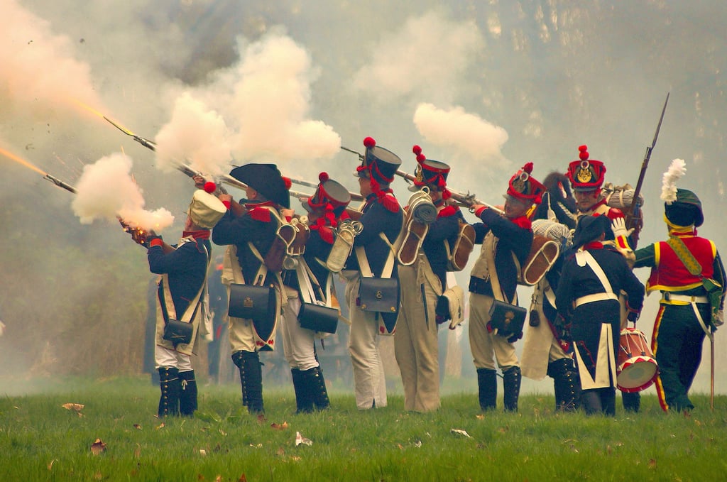 Gefechtsdarstellung beim 1813-Biwak im Schlosspark von Möckern.