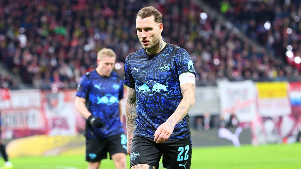 Großer Frust bei RB-Kapitän David Raum nach dem 2:2 gegen Borussia Dortmund