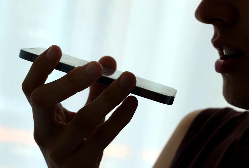 Kinder und Jugendliche, die Probleme Zuhause, in der Schule oder anderes bedrückt, können beim Kinder- und Jugendsorgentelefon anrufen. (Symbolbild)