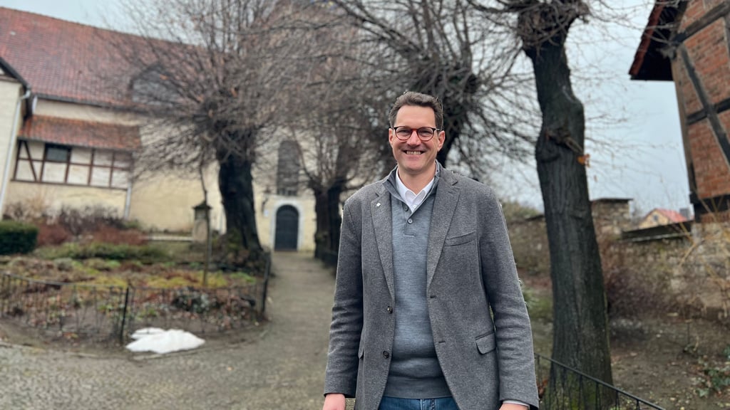 Der neue Pfarrer im Kirchspiel Huy: Steffen Weusten.