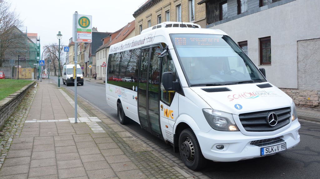 Stadtbus der KVG Schönebeck Bad Salzelmen.