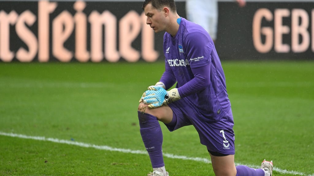 Herthas Torhüter Tjark Ernst schimpfte regelmäßig mit seinen Vorderleuten.