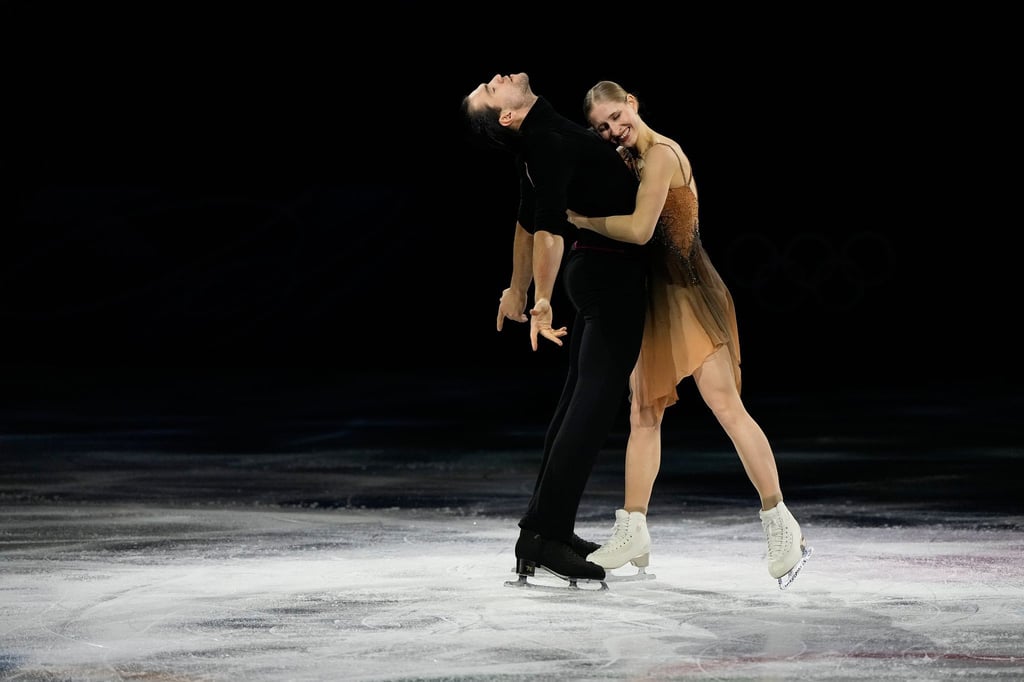 Minerva Hase (r) und Nikita Volodin hoffen auch bei der WM in Prag auf eine Topplatzierung.