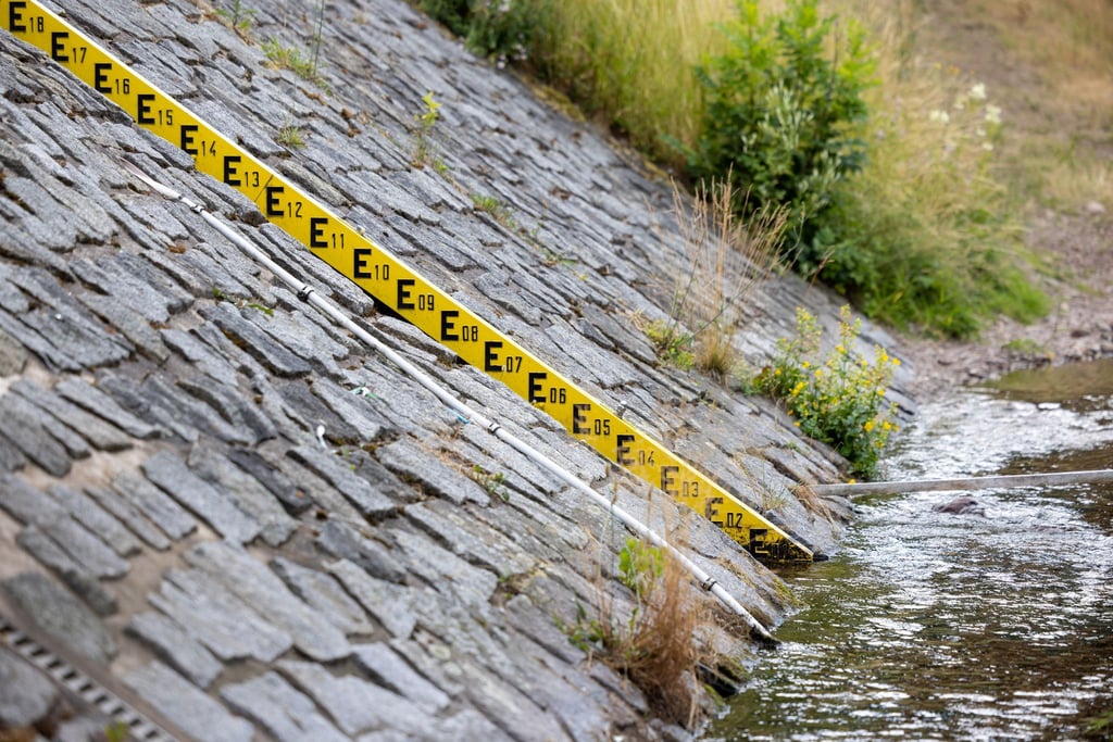 Wegen des Tauwetters steigen in Thüringen die Wasserstände. (Symbolbild)