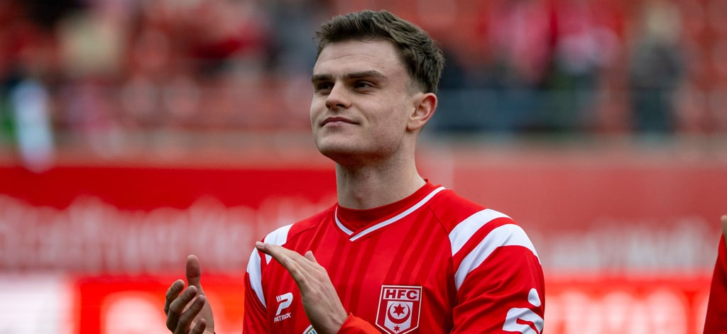 Fabrice Hartmann meldete sich beim Halleschen FC im Spiel gegen den Greifswalder FC mit einem Tor stark zurück.