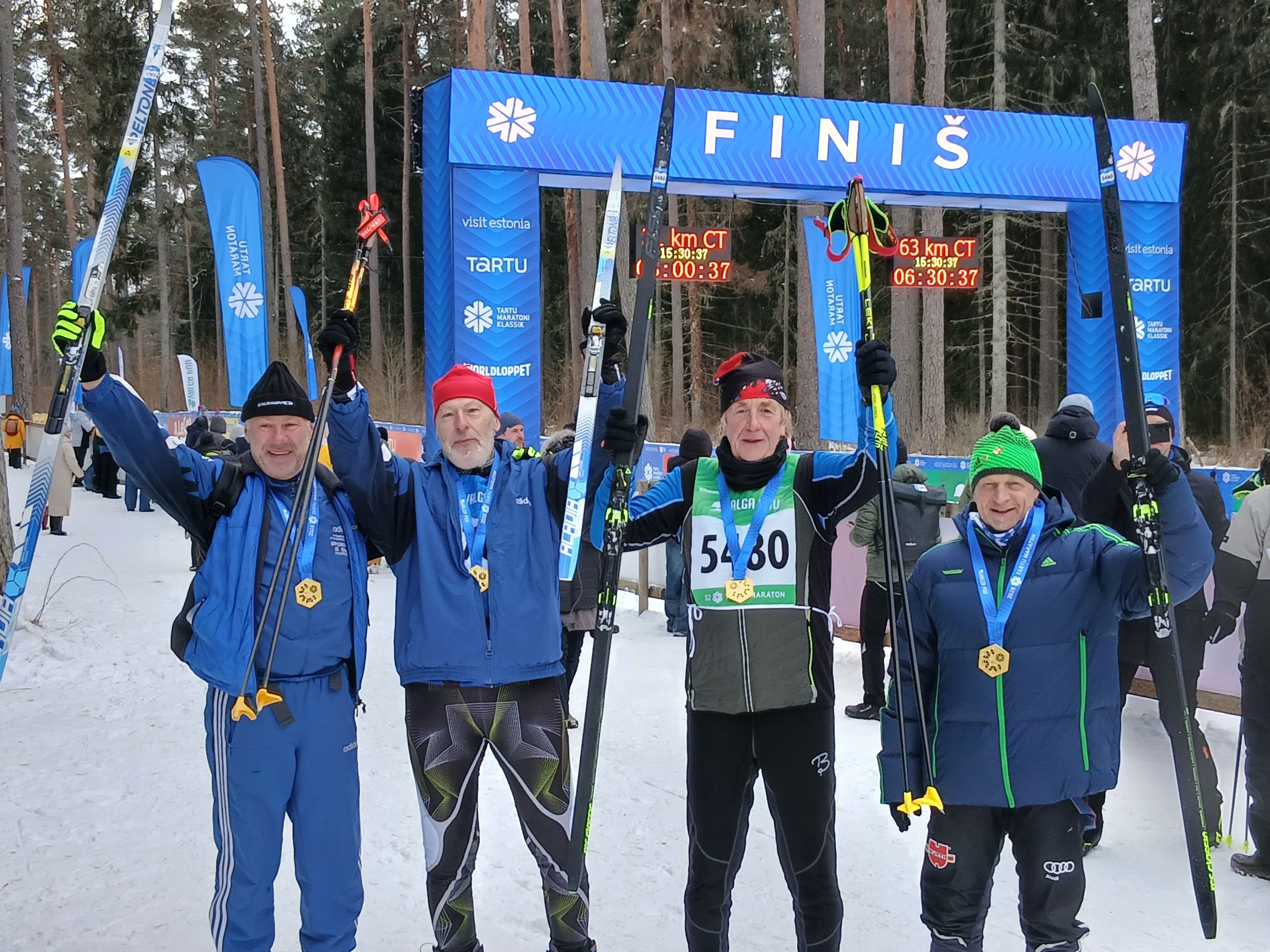 Seniorengruppe aus Hasselfelde: Bei minus 25 Grad Celsius: Oberharzer bei Ski-Marathon in Estland am Start