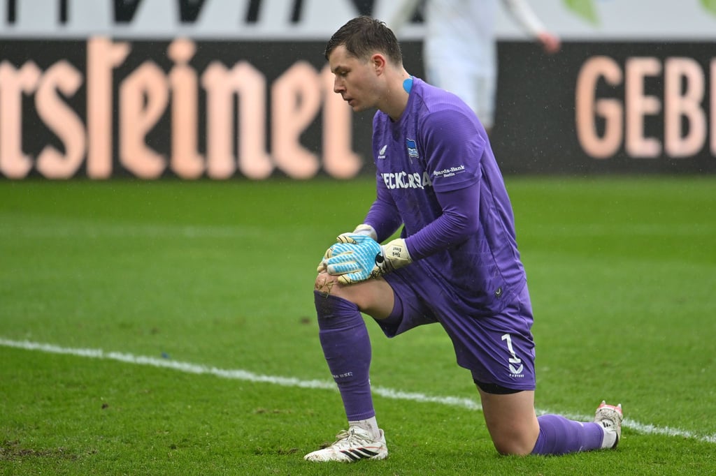 Herthas Torhüter Tjark Ernst schimpfte regelmäßig mit seinen Vorderleuten.