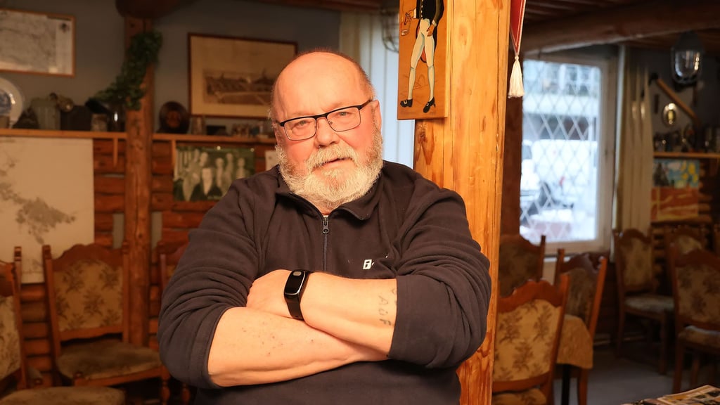 Karl-Heinz „Eisenschlauch“ Thielemann war Bergmann, Boxer und mehr. Beim Bergarbeiterstammtisch plaudert er aus dem Nähkästchen.