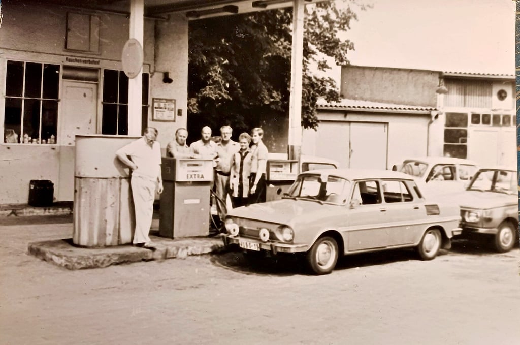 Tankstelle in der Leipziger Straße:  Harald Thümig hat dort 1982 während seines Studiums gearbeitet und viel erlebt. Es sei eine tolle Zeit gewesen. 
