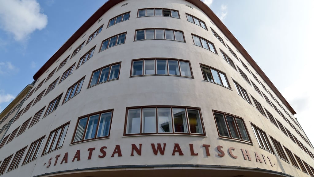 Bei der Staatsanwaltschaft Frankfurt (Oder) ist eine Strafanzeige wegen Wahlfälschung bei der Bürgermeisterwahl in Strausberg eingegangen. (Archivbild).