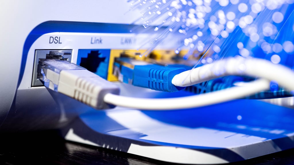 Der Ausbau des Glasfasernetzes bis zu 1.000 Megabit pro Sekunde weist in Aschersleben noch erhebliche Lücken auf.