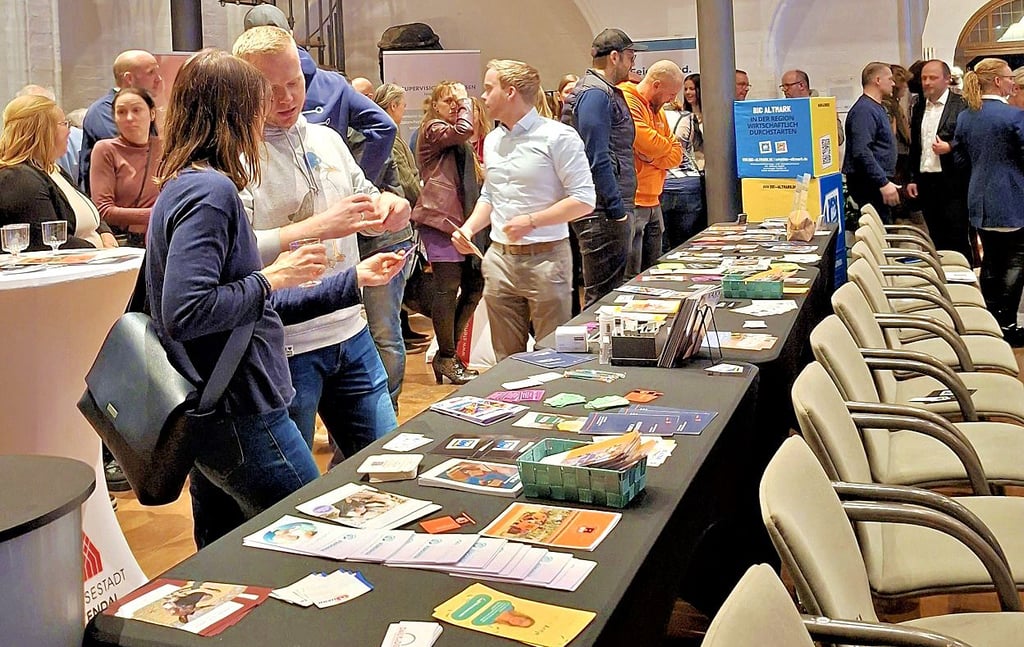 Im Nachhinein konnten sich Besucher und Gründer im Musikforum Katharinenkirche untereinander austauschen und Kontakte knüpfen.