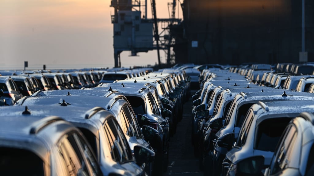 Die deutschen Autohersteller haben zuletzt deutlich an Absatz in China verloren. Als Grund gilt neben den hochsubventionierten neuen lokalen E-Auto-Marken auch eine neue Luxussteuer auf teure Autos, die vor allem deutsche Marken trifft. (Archivbild)