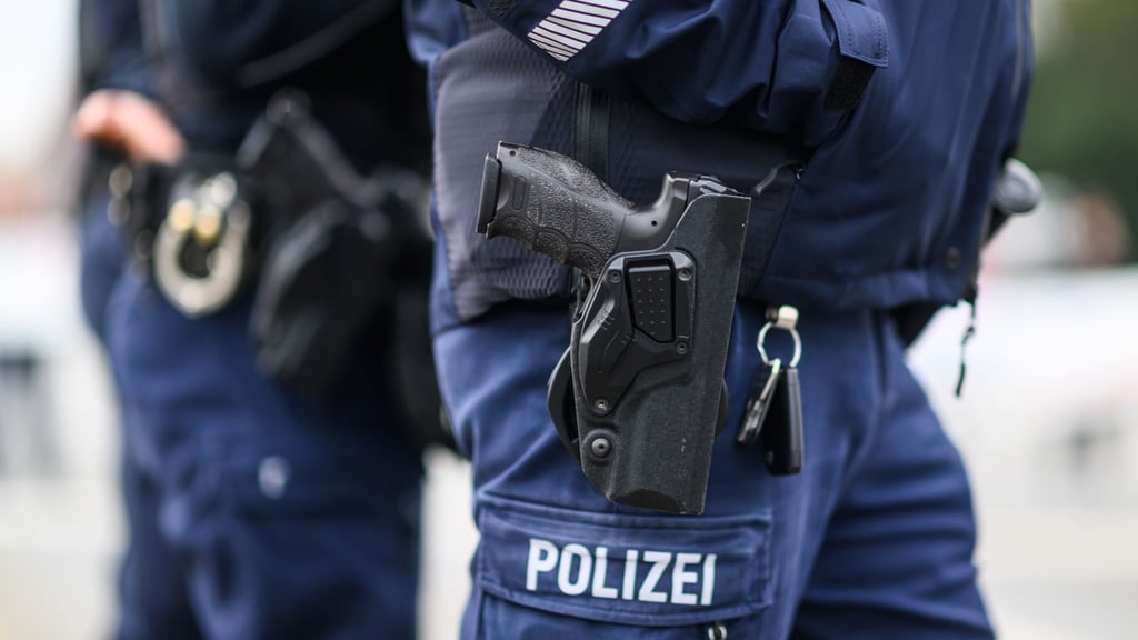 Die Linken sehen weiterhin Ungereimtheiten bei der Kontrolle der Polizei über ihre Munition (Symbolbild).