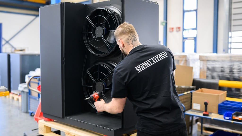 Die Nachfrage nach Wärmepumpen boomt aktuell - doch wie lange noch? (Archivbild)