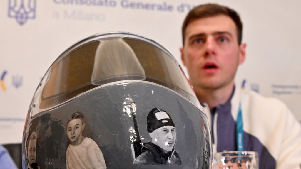 Der Ukrainische Skeletonpilot Wladislaw Heraskewytsch mahnt, den Krieg in seiner Heimat nicht zu vergessen. (Archivbild)