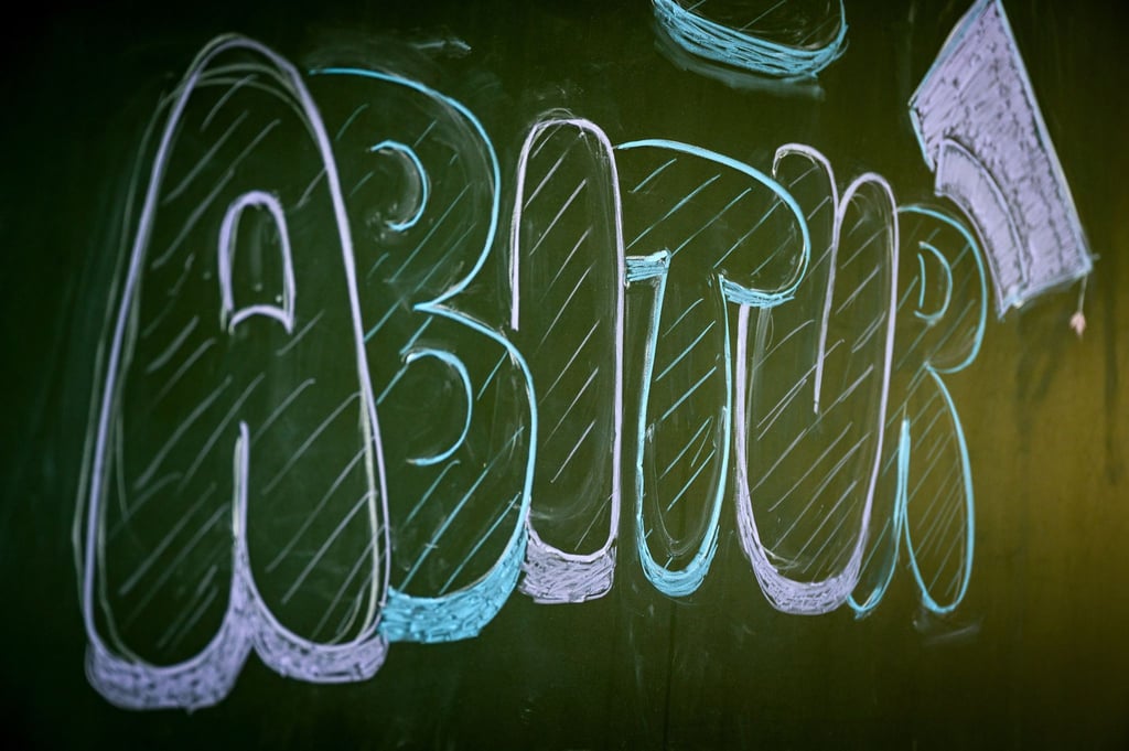 Am Thüringenkolleg in Weimar konnten Erwachsene auf dem zweiten Bildungsweg die Hochschulreife erlangen. Nun soll die Einrichtung schließen. (Symbolbild)